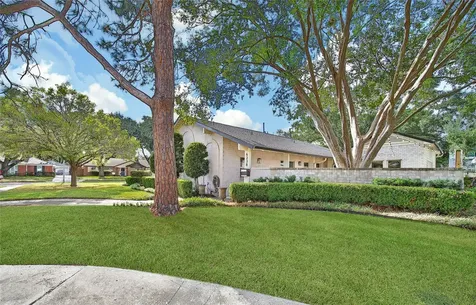 6238 Braesheather Circle Houston TX 77096