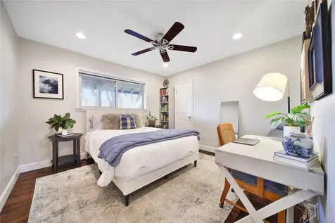 6238 Braesheather Circle Houston TX 77096