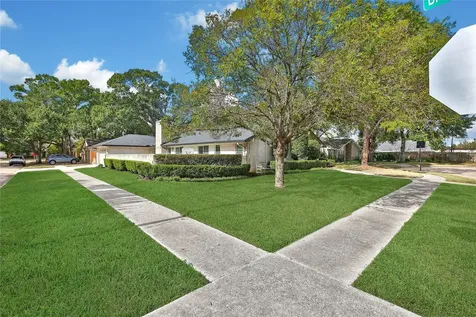 6238 Braesheather Circle Houston TX 77096
