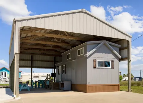 2434 Gulfview Drive Sargent TX 77414