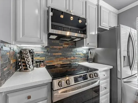 505 Westcott Street 308 Houston TX 77007