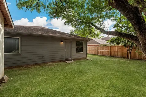 718 Saint Edwards Green Drive Houston TX 77015
