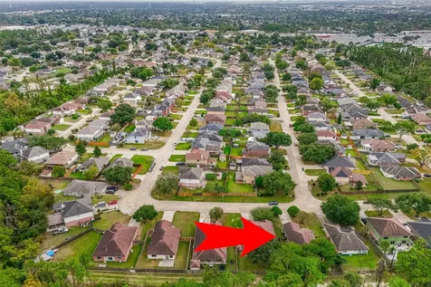 718 Saint Edwards Green Drive Houston TX 77015