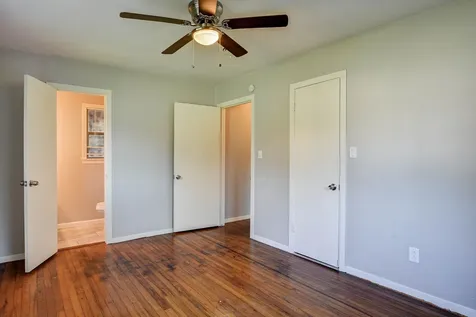 131 Lakewood Drive Clute TX 77531