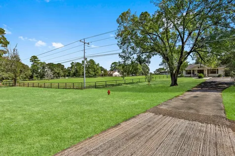 19094 Fm 2854 Road Montgomery TX 77316