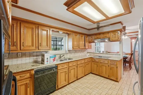 21511 Briar Oak Drive Humble TX 77338