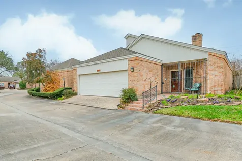 11139 Riverview Way Houston TX 77042