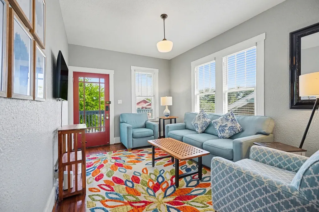 4213 Avenue T 1/2 Galveston TX 77550