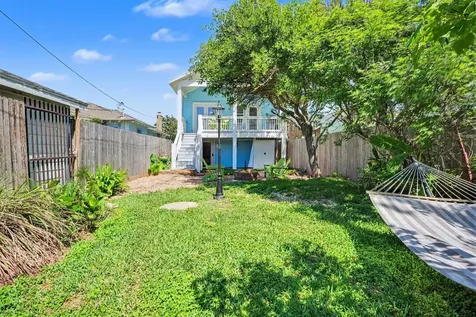 4213 Avenue T 1/2 Galveston TX 77550
