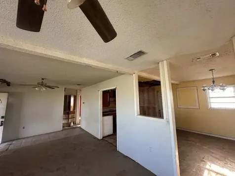 1909 Kokomo Street Plainview TX 79072