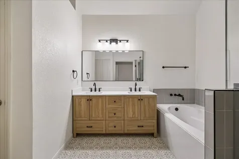 8919 Summer Ash Lane Sugar Land TX 77479