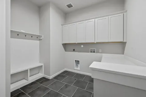 2827 Obsidian Drive Iowa Colony TX 77583