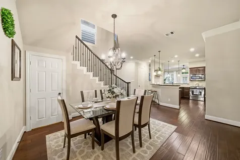 5539 Kiam Street Houston TX 77007