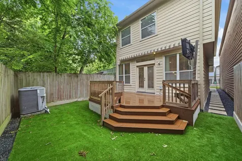 5539 Kiam Street Houston TX 77007