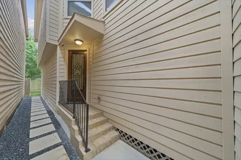 5539 Kiam Street Houston TX 77007