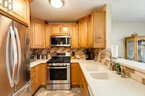 2205 Lady Leslie Lane Pearland TX 77581