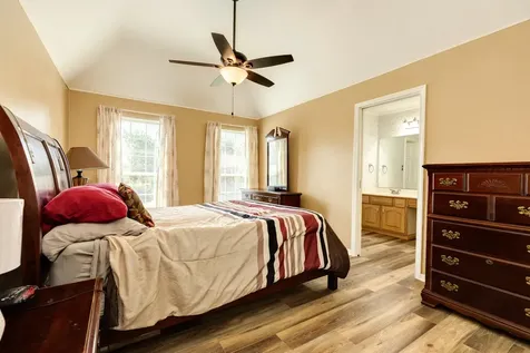 2205 Lady Leslie Lane Pearland TX 77581