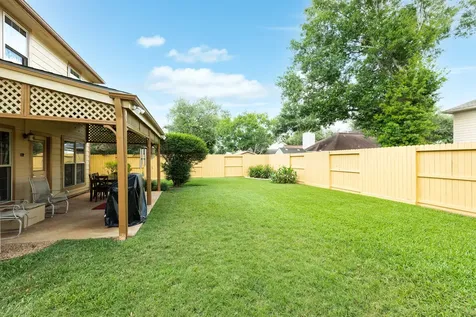 2205 Lady Leslie Lane Pearland TX 77581