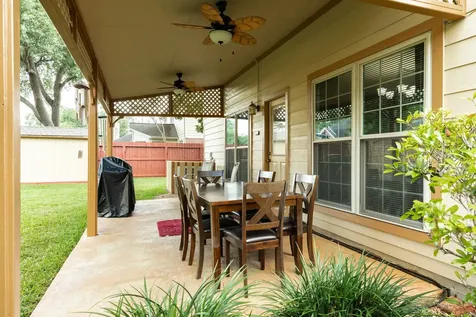 2205 Lady Leslie Lane Pearland TX 77581