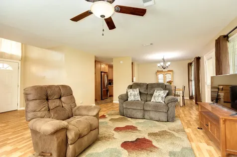 2205 Lady Leslie Lane Pearland TX 77581
