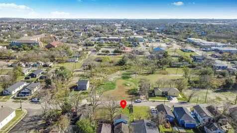 1407 Bringhurst Street Houston TX 77020