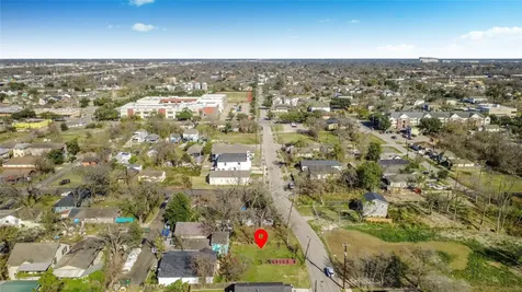 1407 Bringhurst Street Houston TX 77020