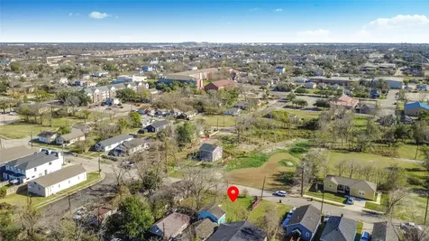 1407 Bringhurst Street Houston TX 77020