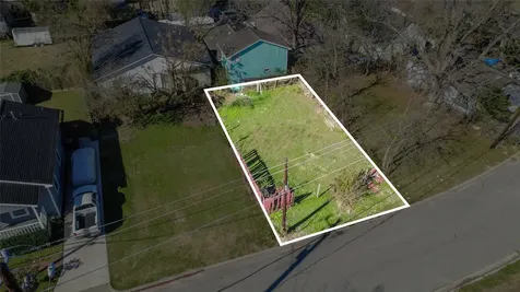 1407 Bringhurst Street Houston TX 77020