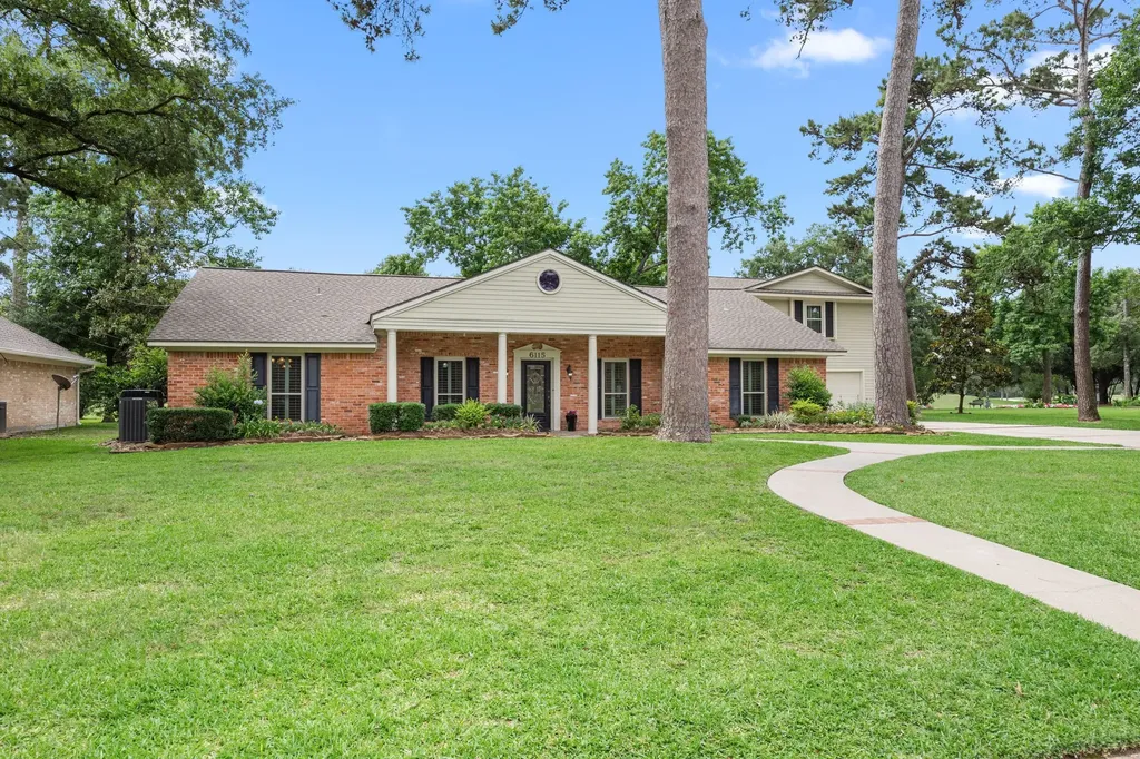 6115 Bermuda Dunes Drive Houston TX 77069