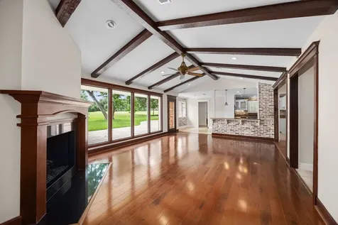6115 Bermuda Dunes Drive Houston TX 77069
