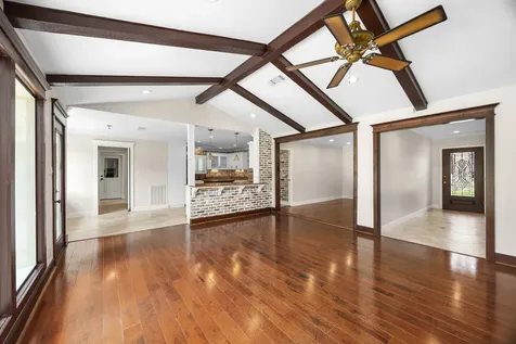 6115 Bermuda Dunes Drive Houston TX 77069