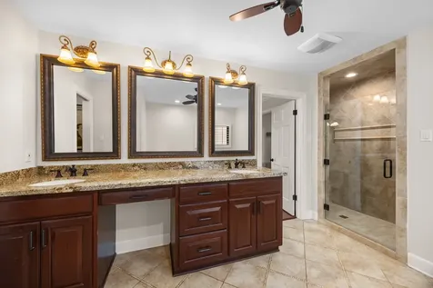 6115 Bermuda Dunes Drive Houston TX 77069