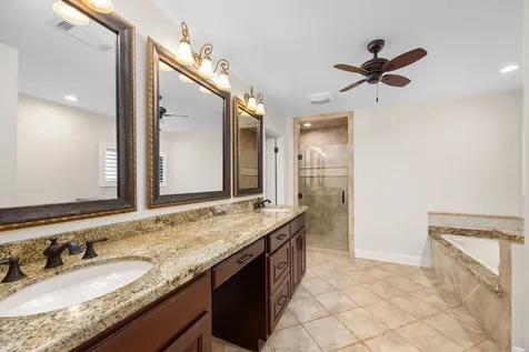 6115 Bermuda Dunes Drive Houston TX 77069