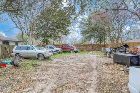 5206 Denmark Street Houston TX 77016