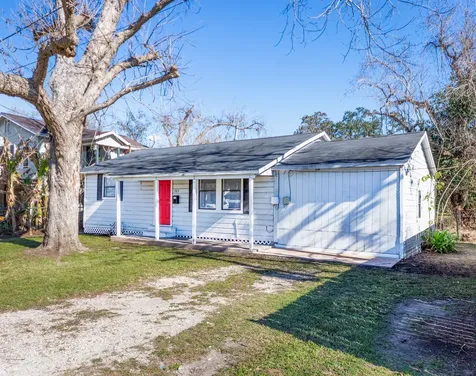 203 S Fig Street Sweeny TX 77480