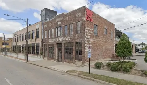 817 Henderson Street Houston TX 77007