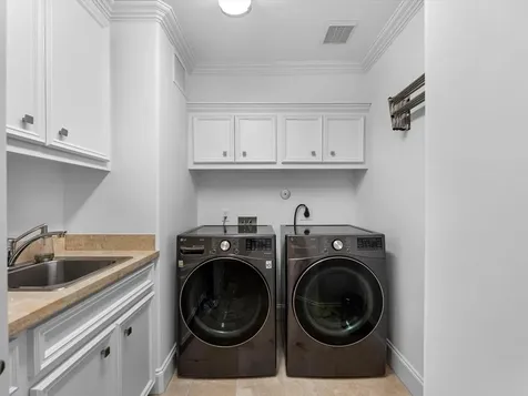2008 Hazard Street Houston TX 77019