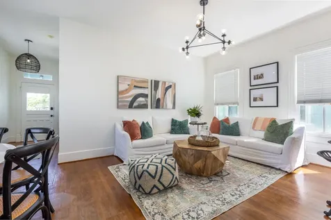 3027 Avenue O 1/2 Galveston TX 77550
