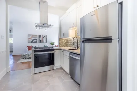 3027 Avenue O 1/2 Galveston TX 77550