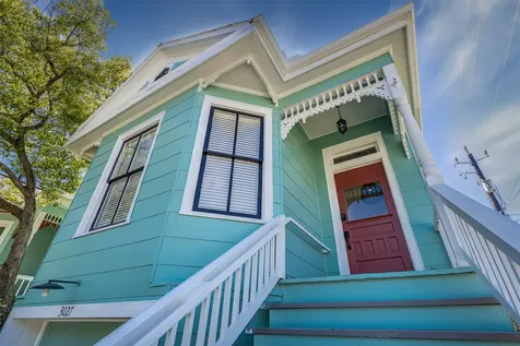 3027 Avenue O 1/2 Galveston TX 77550