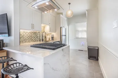 3027 Avenue O 1/2 Galveston TX 77550