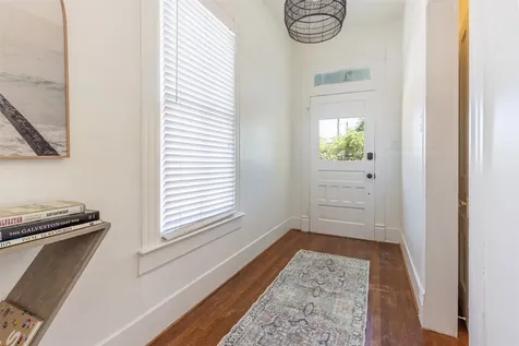 3027 Avenue O 1/2 Galveston TX 77550
