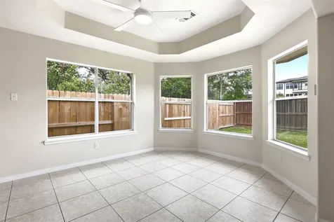 1811 Ridgeway Trail Kingwood TX 77339