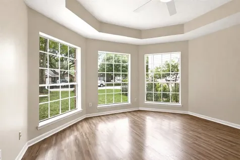 1811 Ridgeway Trail Kingwood TX 77339
