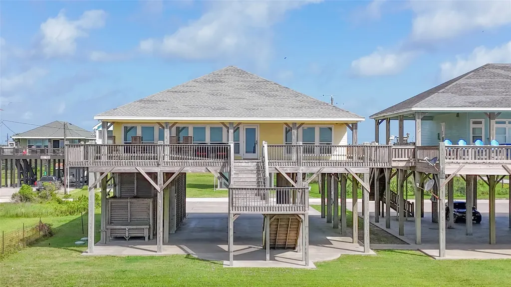1508 Galveston Avenue Port Bolivar TX 77650