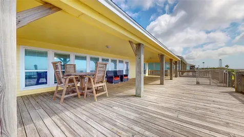 1508 Galveston Avenue Port Bolivar TX 77650