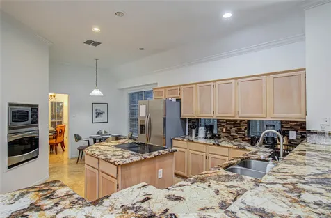 7211 Cambridge Cove Circle Missouri City TX 77459