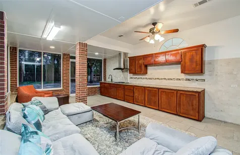 7211 Cambridge Cove Circle Missouri City TX 77459