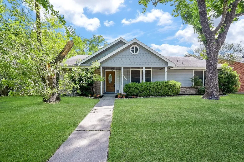 4218 Bridledon Lane Houston TX 77014