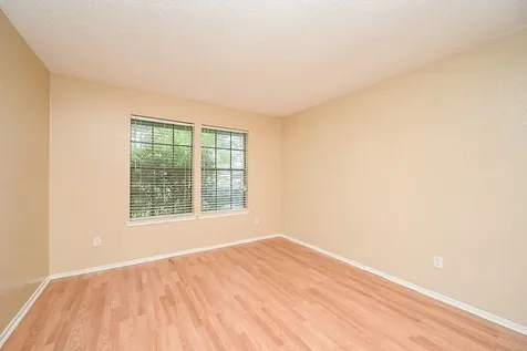 4218 Bridledon Lane Houston TX 77014
